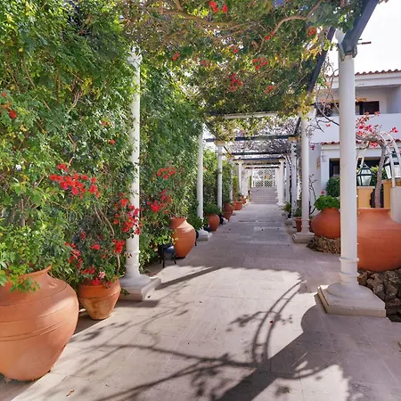 Hotel apartamentowy Muthu Balaia Sol 3*