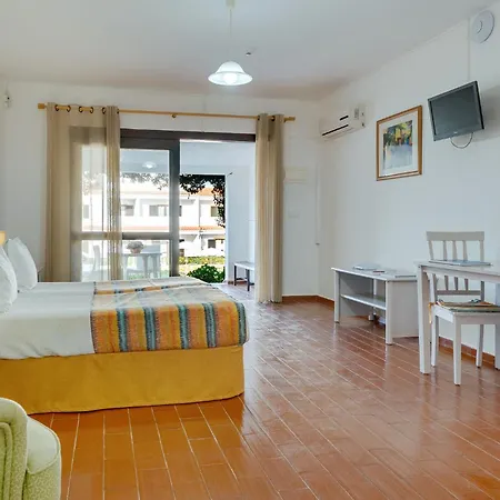 Muthu Balaia Sol Albufeira