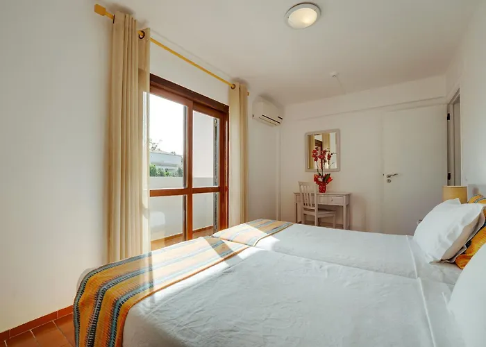 Muthu Balaia Sol البوفيرا