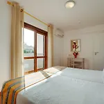 Muthu Balaia Sol البوفيرا